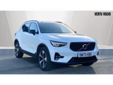 Volvo XC40 2.0 B3P Plus Dark 5dr Auto Petrol Estate